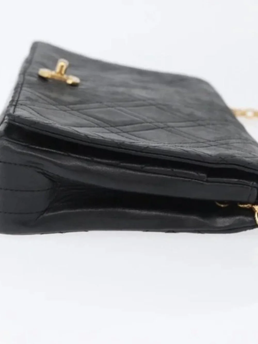 CHANEL brand	chanel color	black